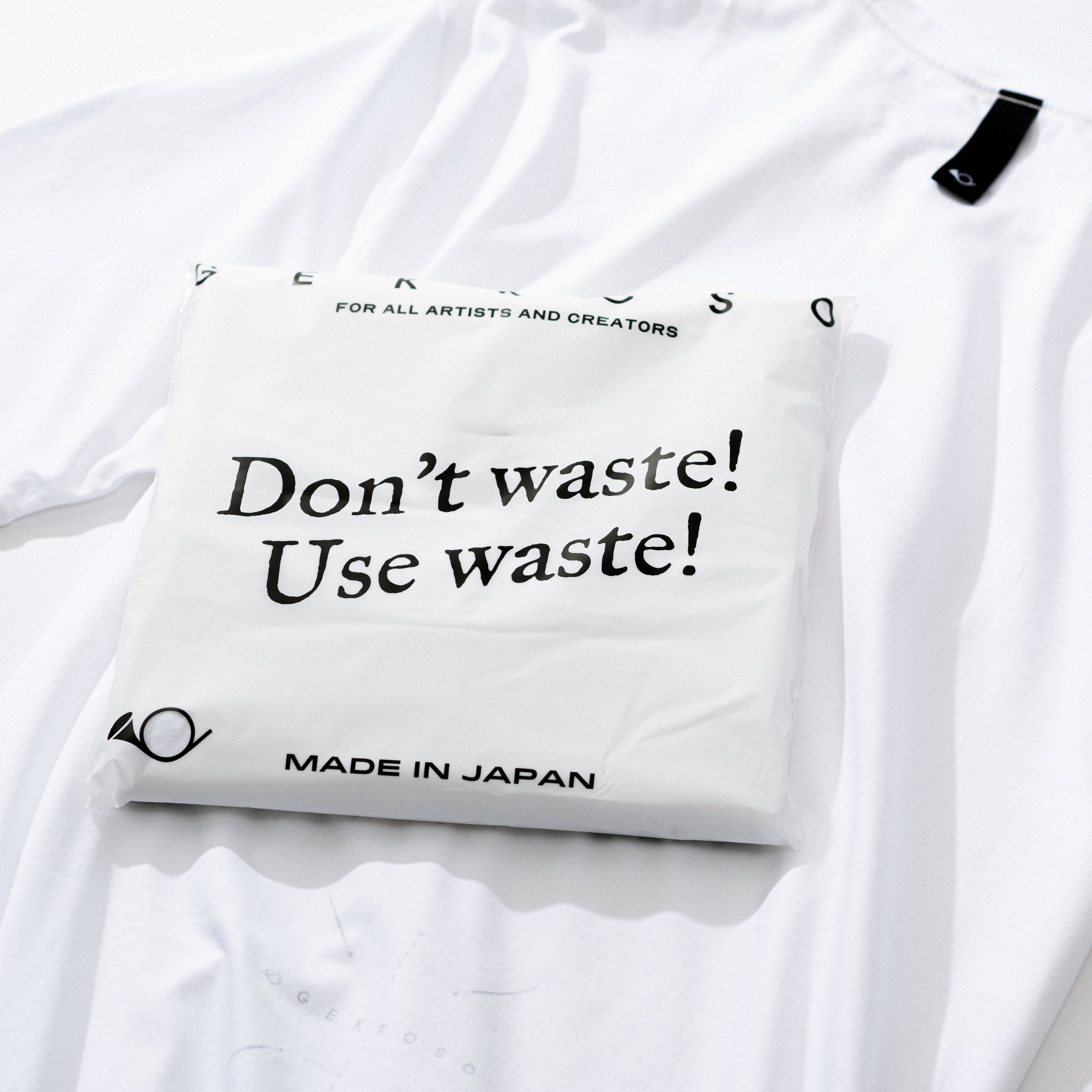 Gekkoso ”Waste” T-shirt